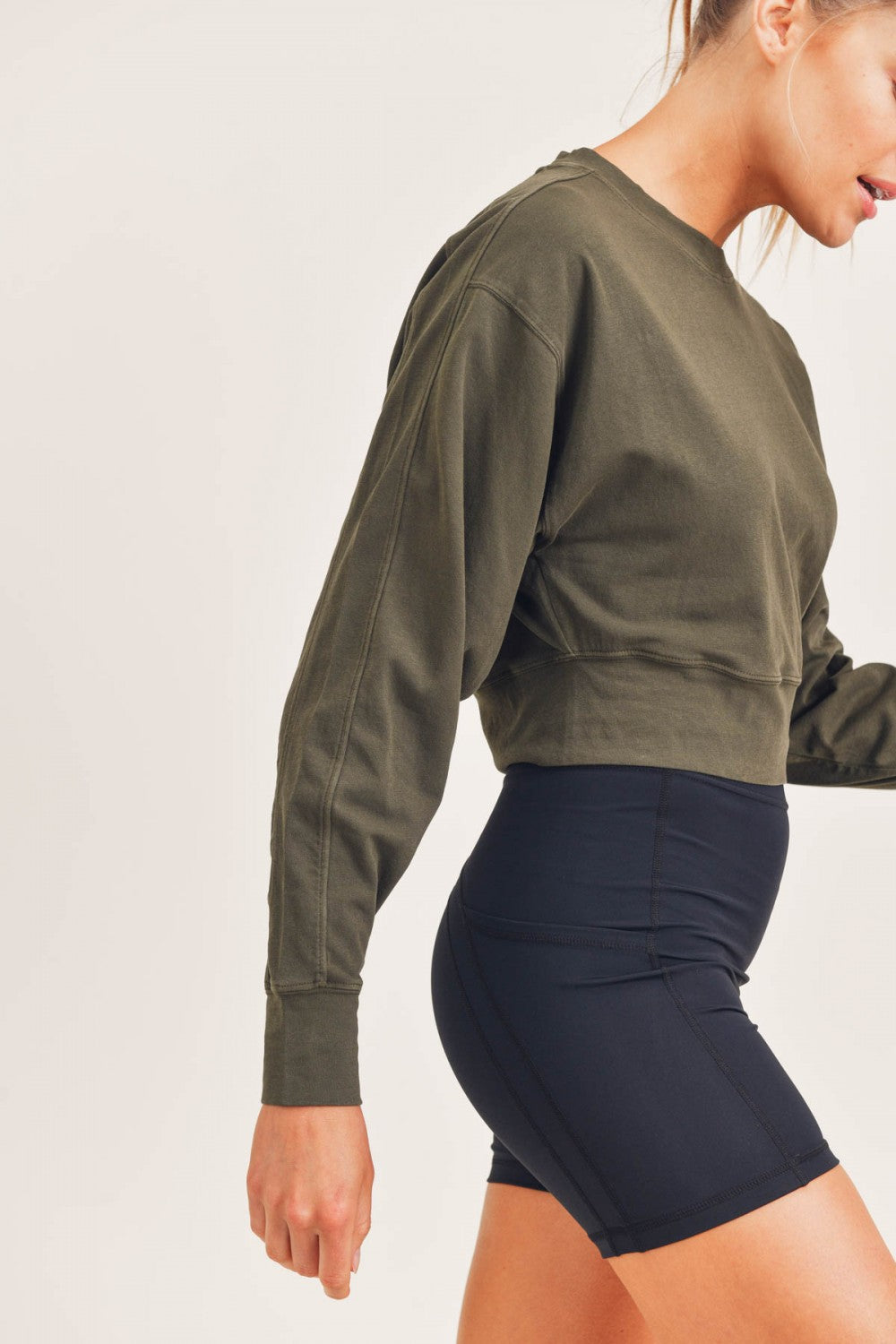 Cloud 9 Cropped Long Sleeve Top – Wandering Arrow Company